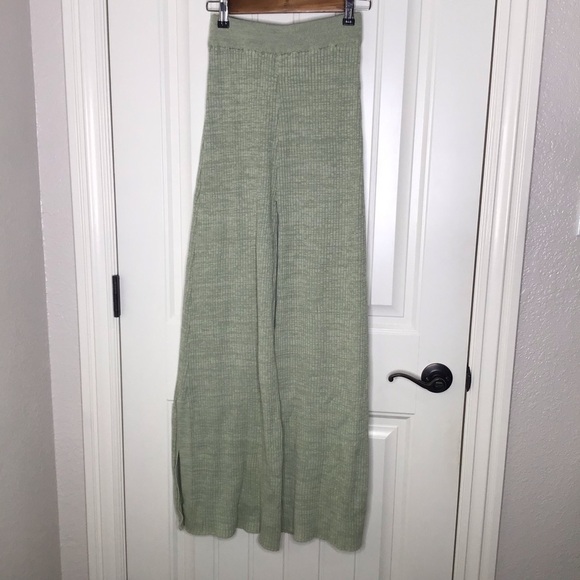 NWT Anna Quan Jordan Ribbed Cotton Wide Leg Pant in Sage Green Size 8. - Picture 2 of 12